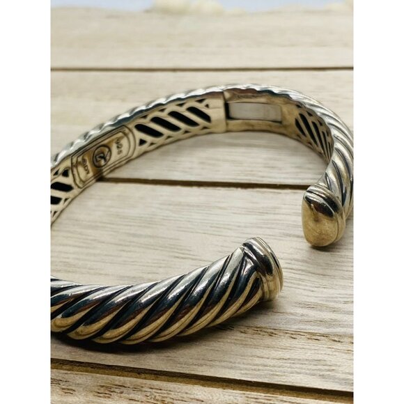 David Yurman Hinge Sculptured Cuff Bracelet 11mm - Picture 11 of 11